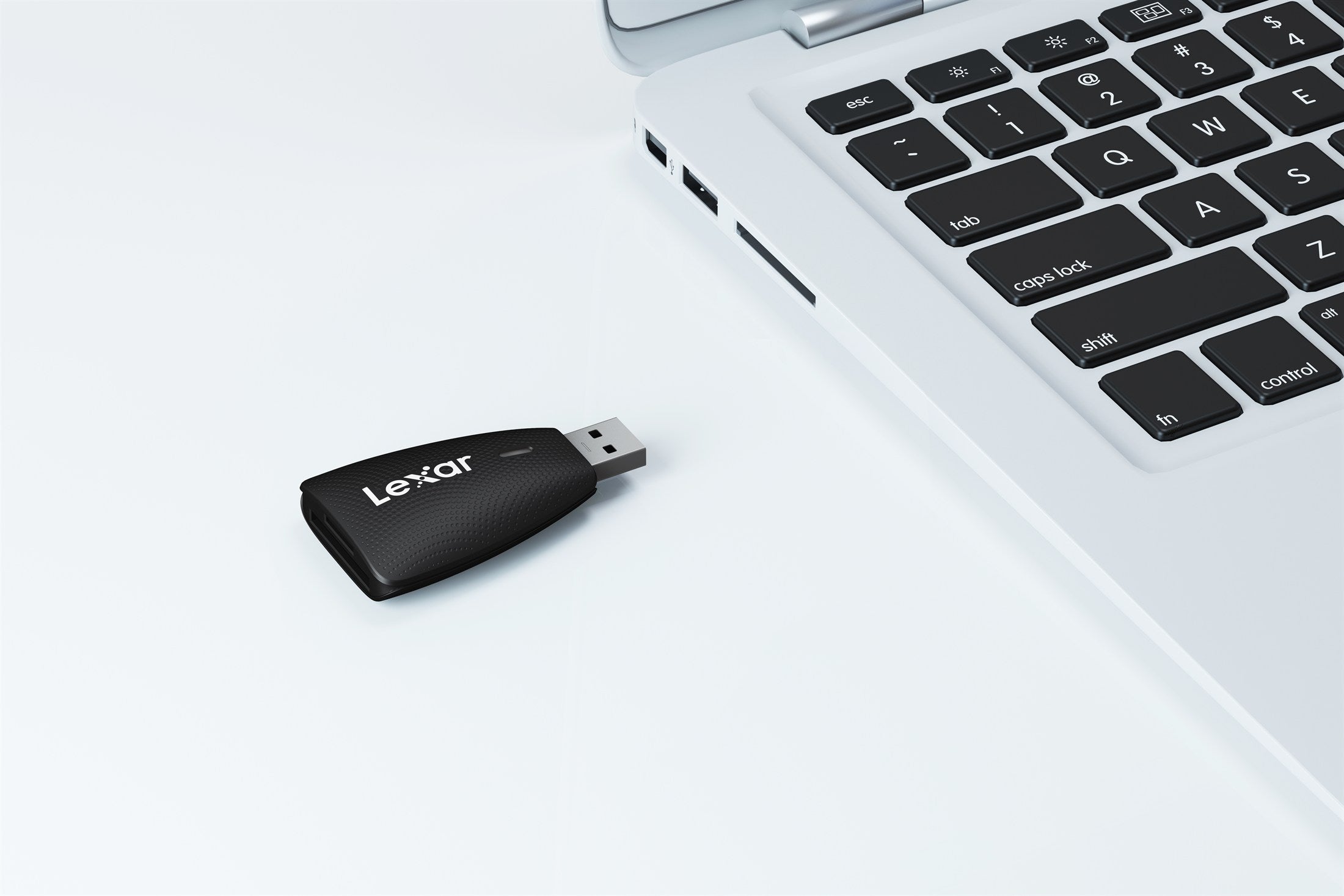 Lexar 2-in-1 USB 3.1 多卡讀卡器 (LRW450UB)